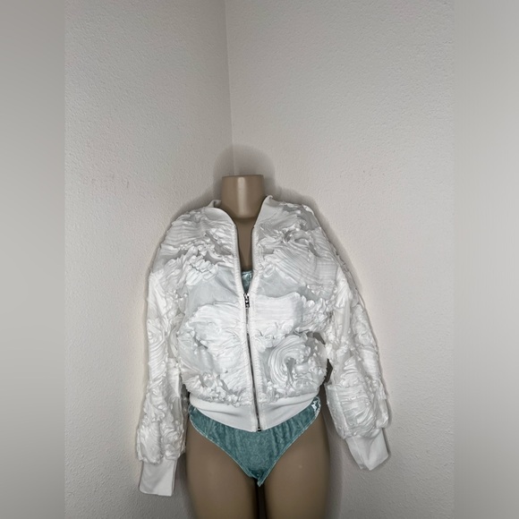 NWT Garcia white frilled mesh  bomber jacket size medium - Picture 2 of 4